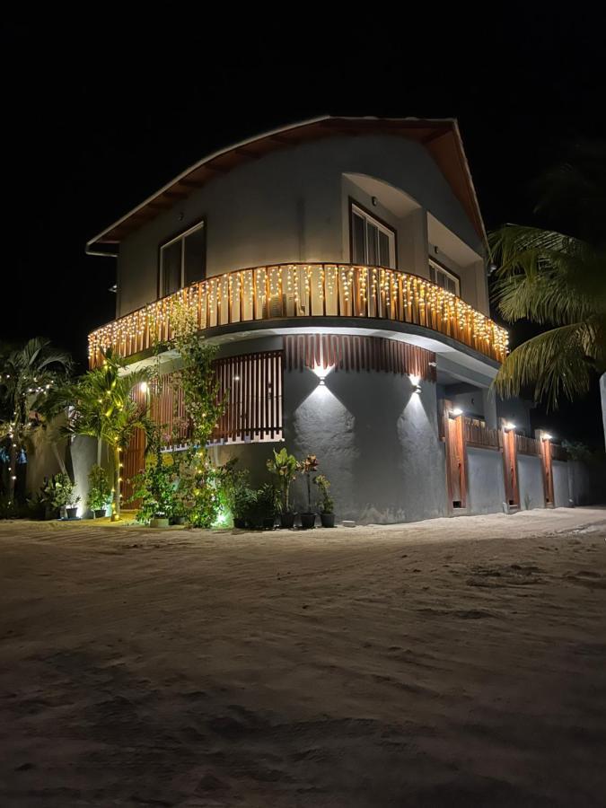 Hotel Finolhu Dhigurah Dhigurah  Zewnętrze zdjęcie