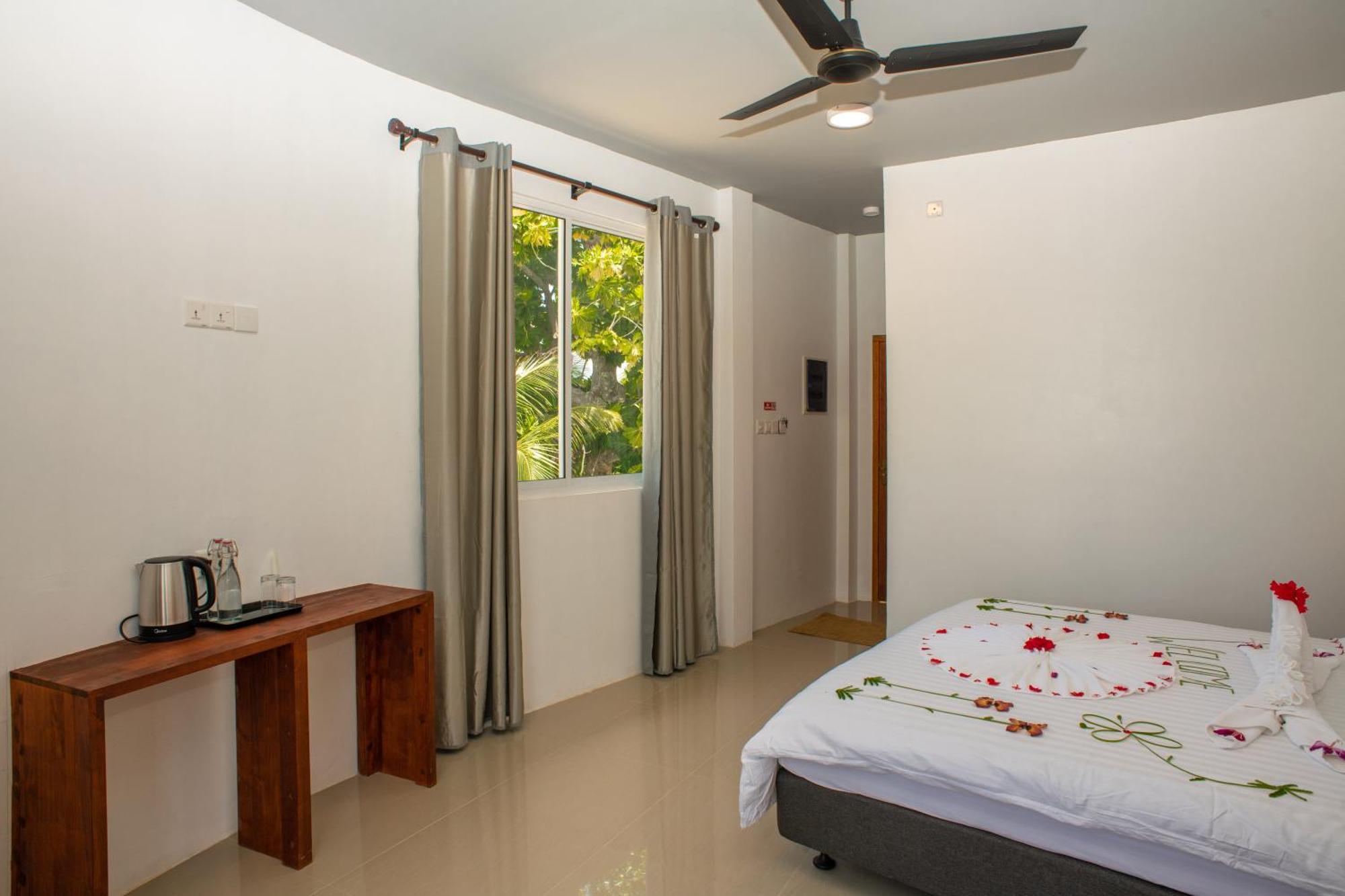 Hotel Finolhu Dhigurah Dhigurah  Zewnętrze zdjęcie