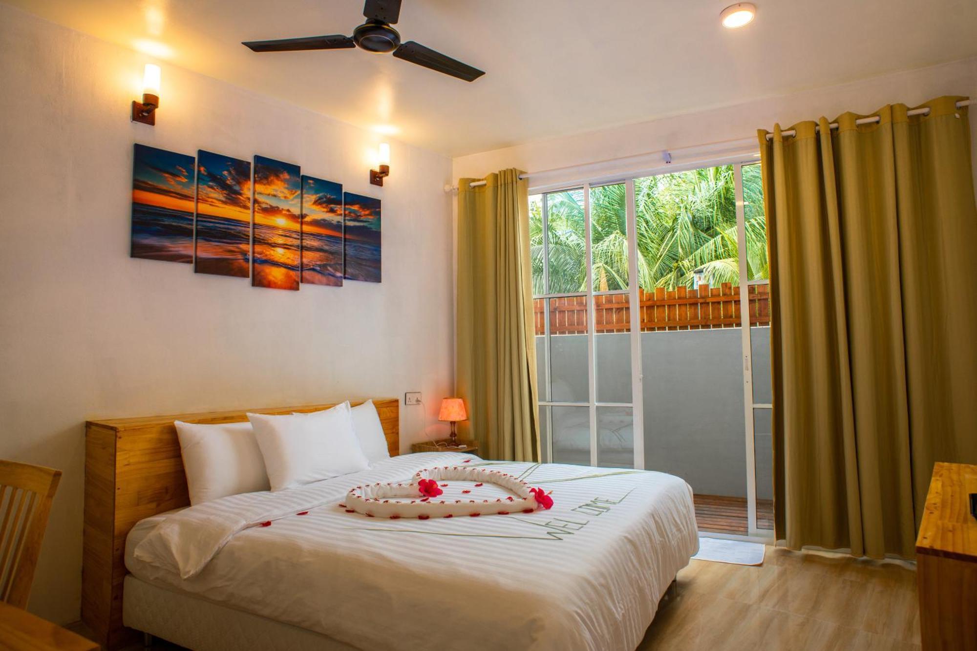 Hotel Finolhu Dhigurah Dhigurah  Zewnętrze zdjęcie